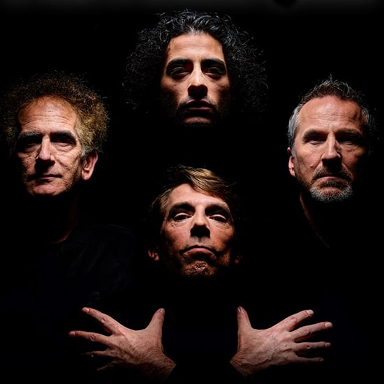 Queen Must Go On boeken bij Nr1 Artiesten